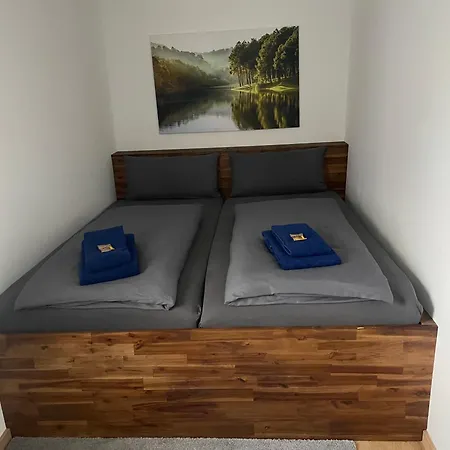 Exklusive Zimmer Mit Geteiltem Bad Und Kueche Kg Stadtilm Exterior photo